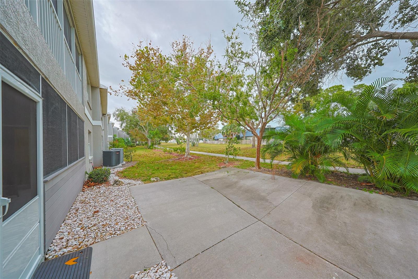 Image 42 of 51 For 14460 Marina Way 9