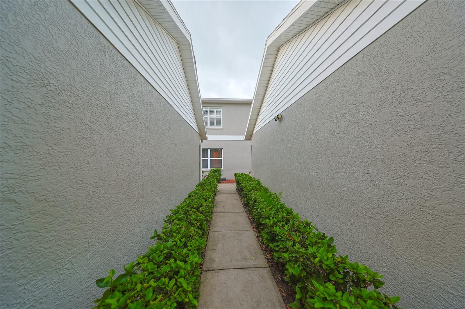 Image 44 of 51 For 14460 Marina Way 9