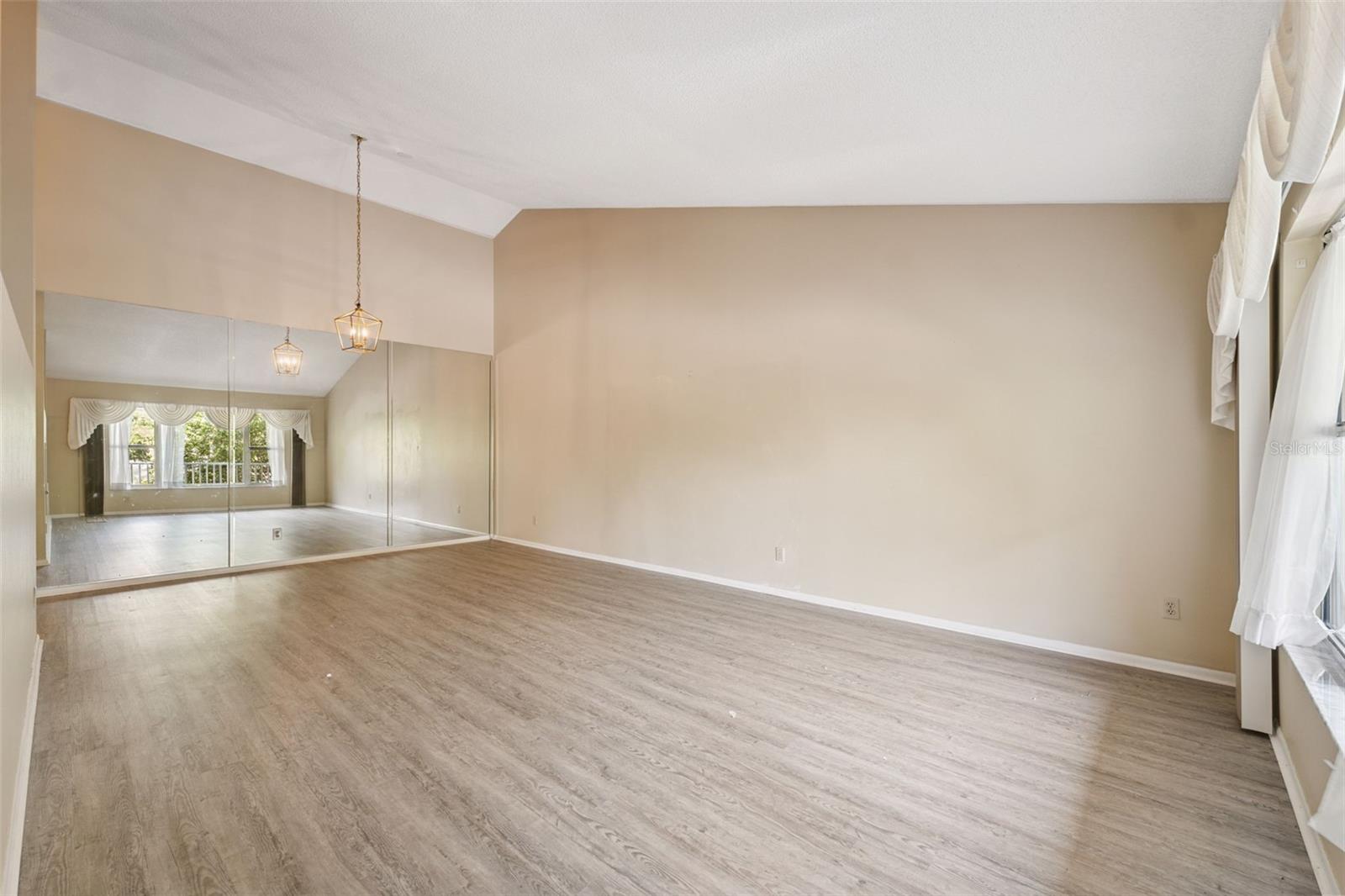 Image 7 of 49 For 2192 Swedish Drive 26