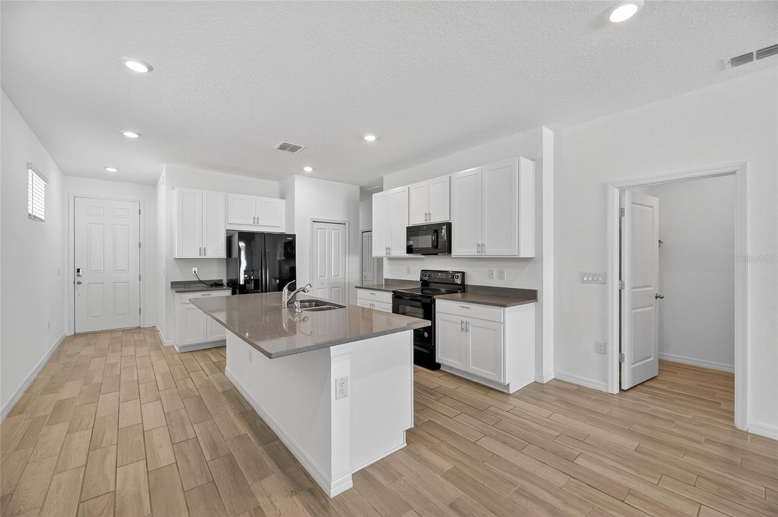 Image 9 of 65 For 11838 Brighton Knoll Loop