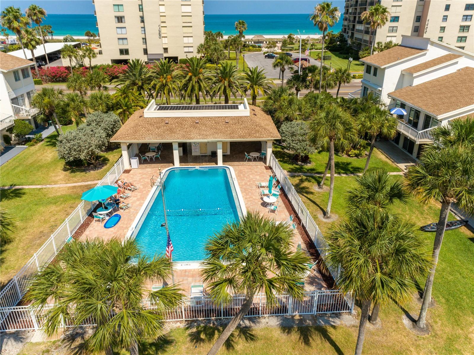 Image 37 of 44 For 1401 Gulf Boulevard 215