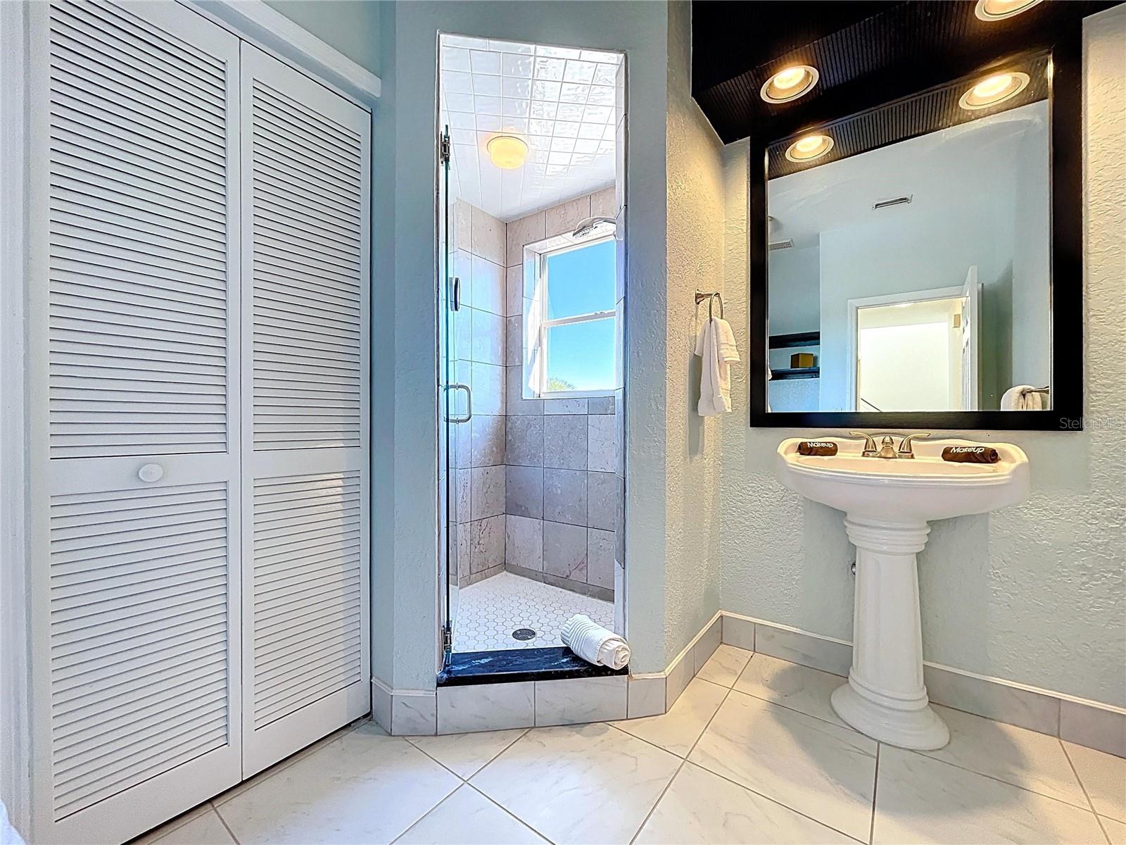 Image 25 of 59 For 8485 Blind Pass Drive