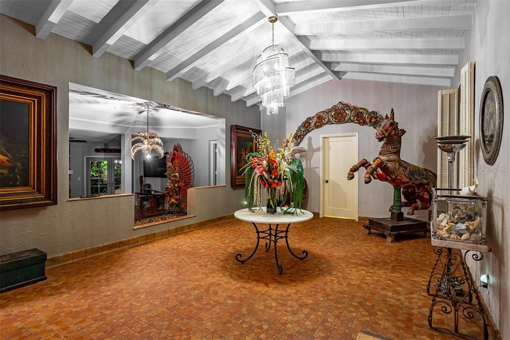 Image 11 of 75 For 3649 Foster Hill Drive N