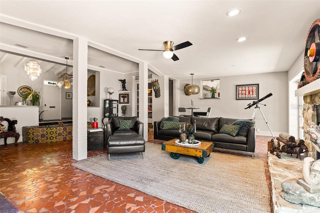 Image 18 of 75 For 3649 Foster Hill Drive N