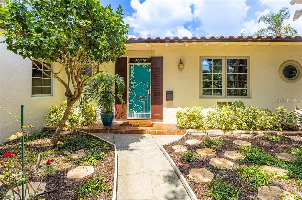 Image 9 of 75 For 3649 Foster Hill Drive N