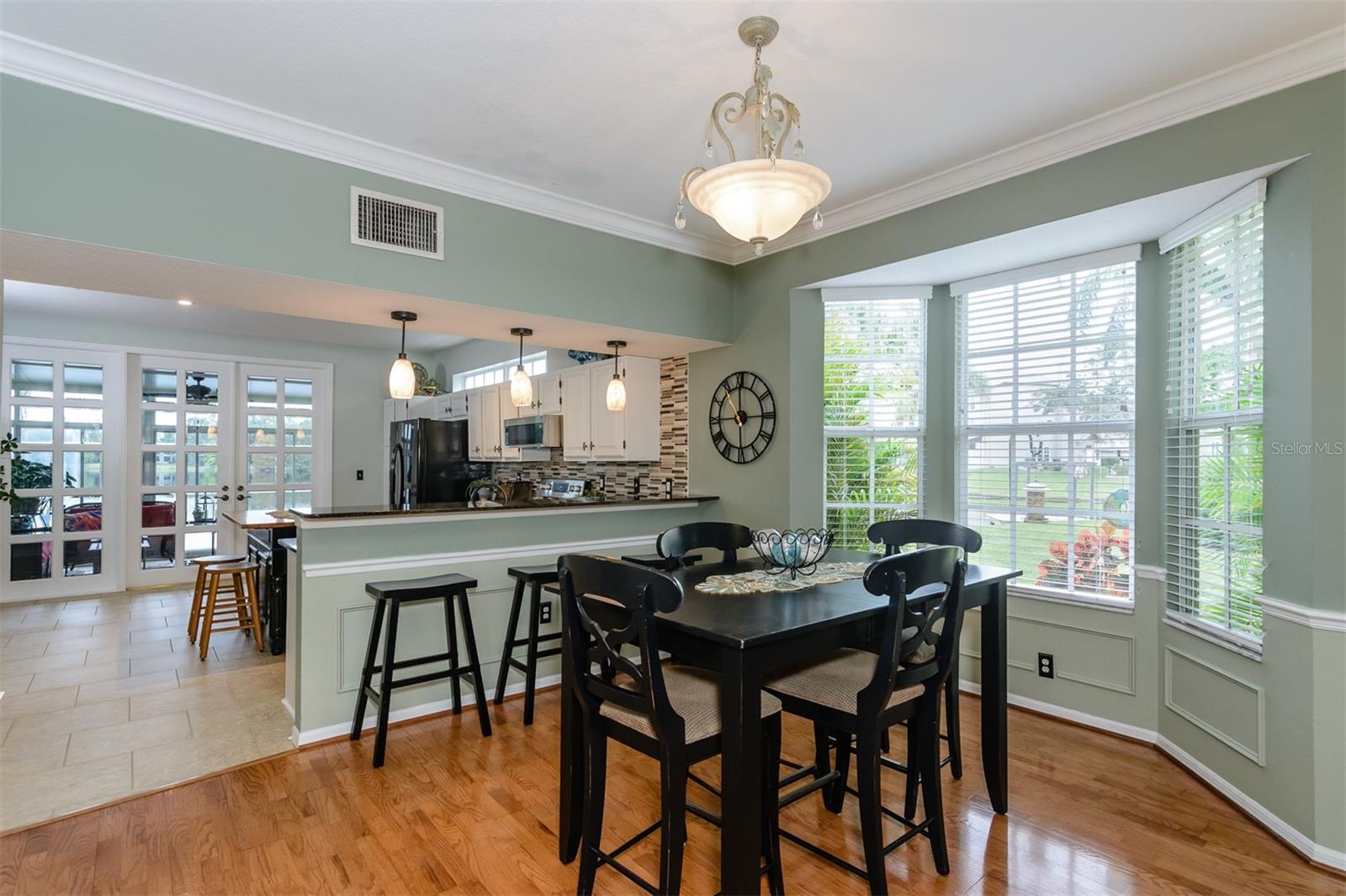 Image 10 of 96 For 2648 Sabal Springs Drive 6