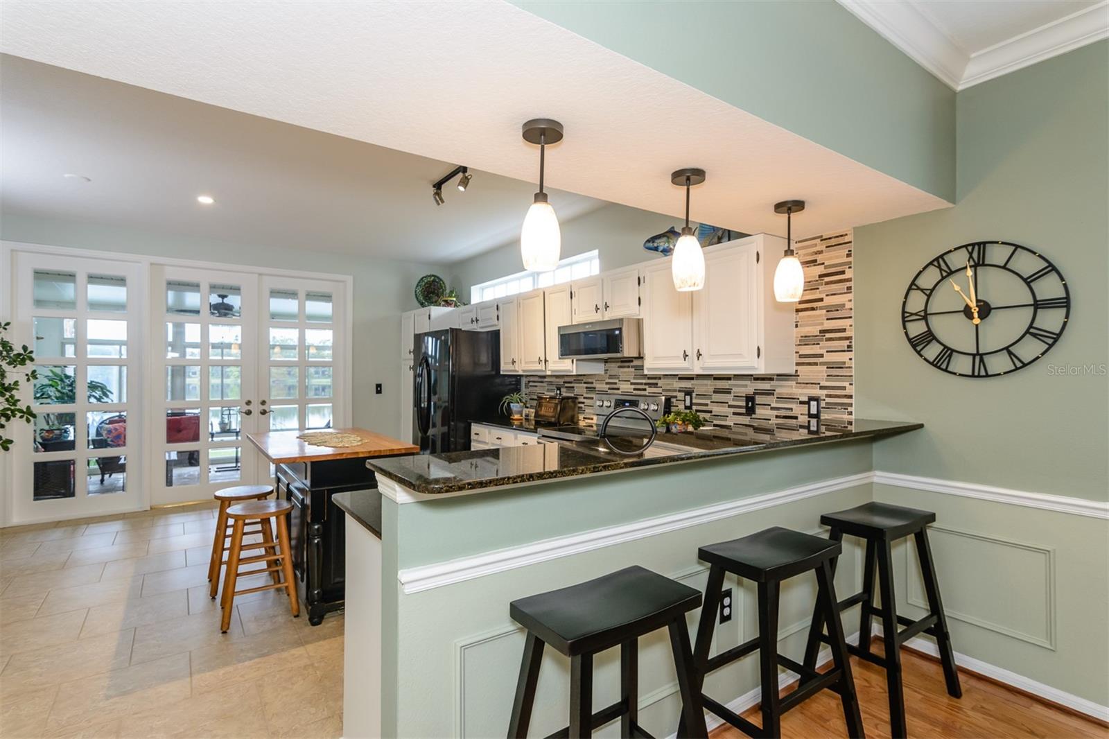 Image 13 of 96 For 2648 Sabal Springs Drive 6