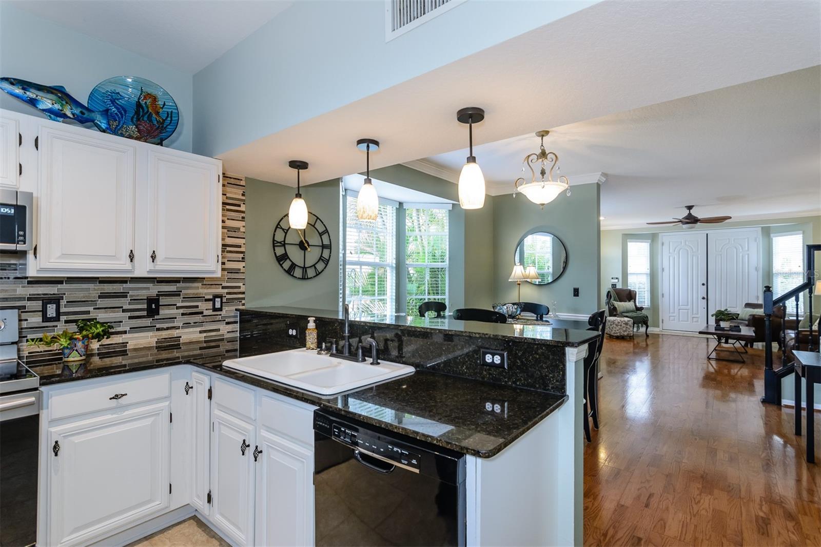 Image 20 of 96 For 2648 Sabal Springs Drive 6