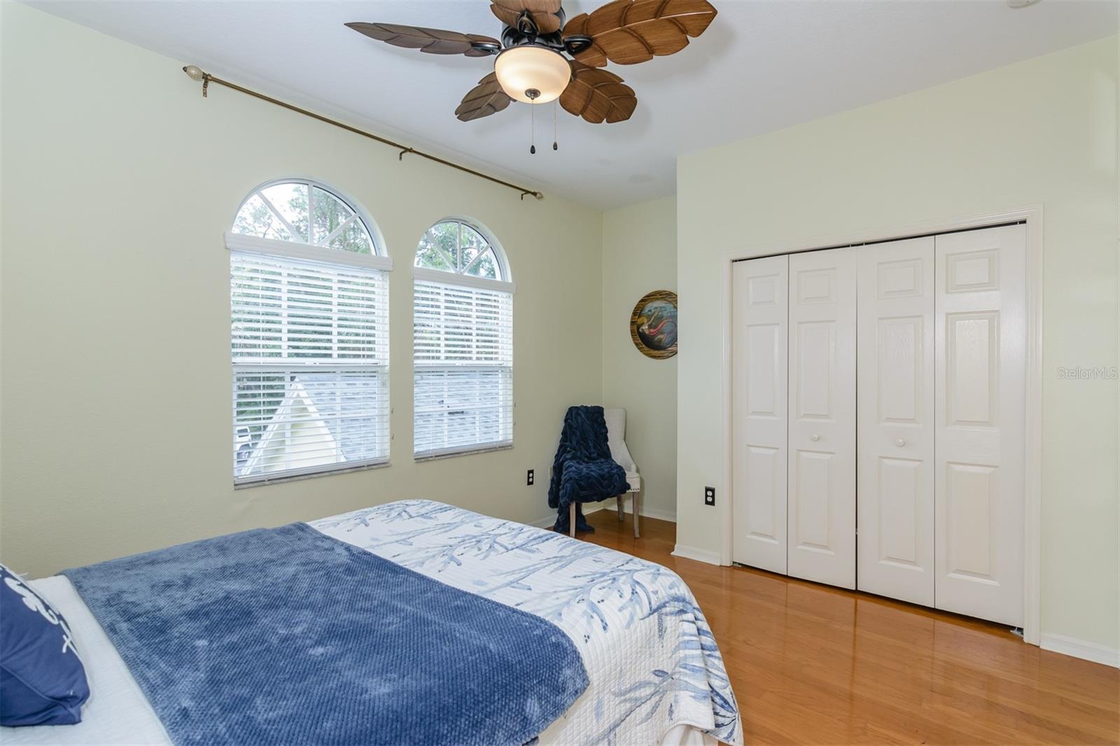 Image 39 of 96 For 2648 Sabal Springs Drive 6