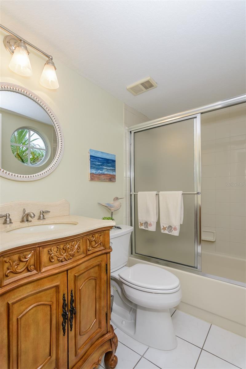 Image 40 of 96 For 2648 Sabal Springs Drive 6