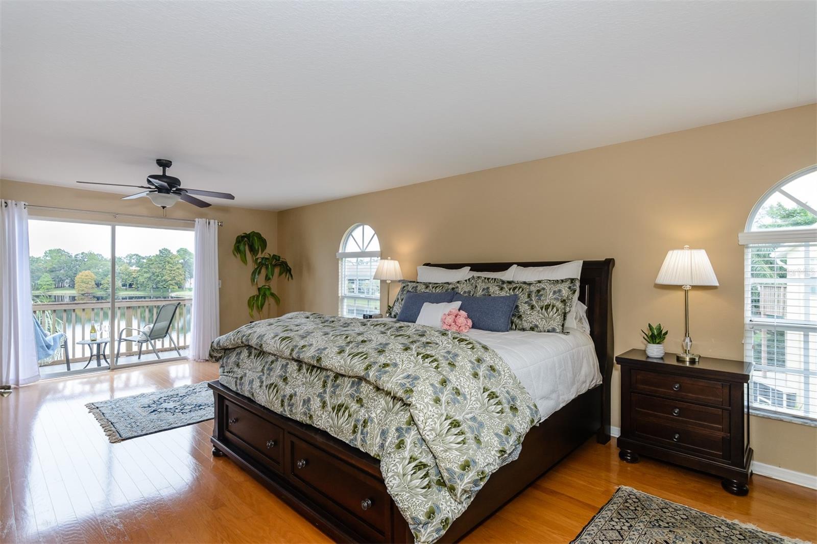 Image 41 of 96 For 2648 Sabal Springs Drive 6