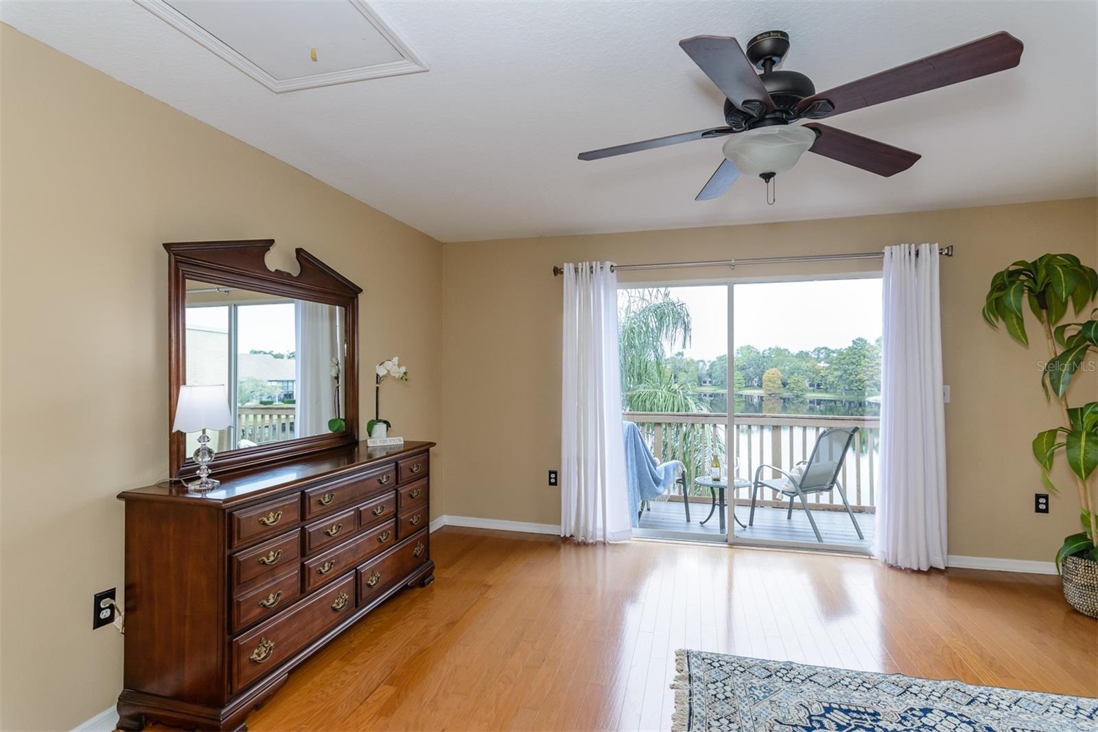 Image 42 of 96 For 2648 Sabal Springs Drive 6