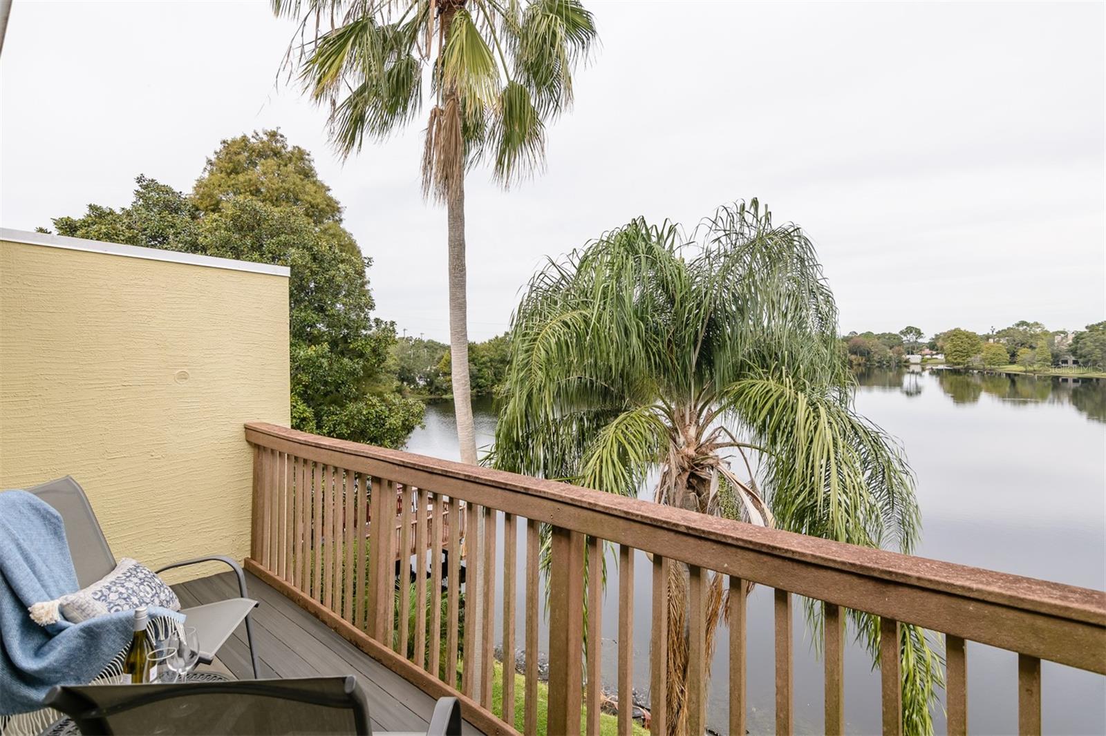 Image 56 of 96 For 2648 Sabal Springs Drive 6