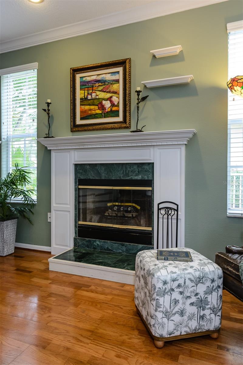 Image 7 of 96 For 2648 Sabal Springs Drive 6