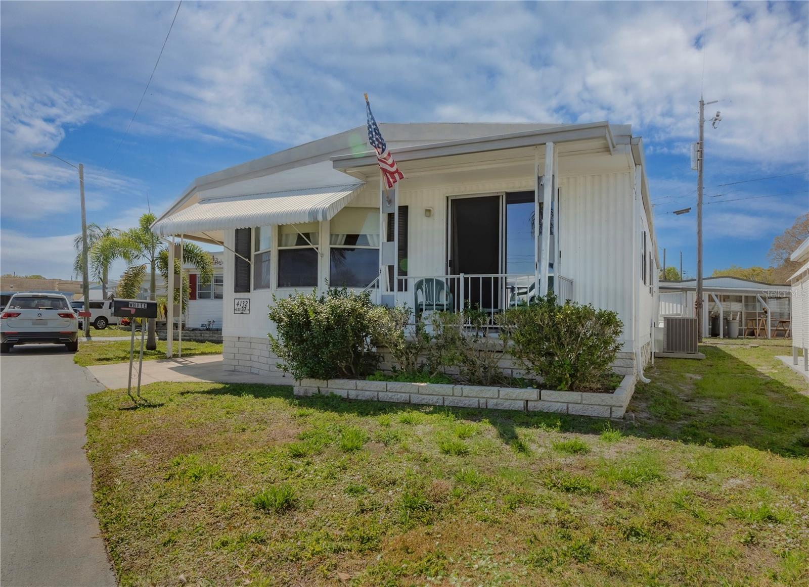 Image 3 of 21 For 4132 72nd Street N 37