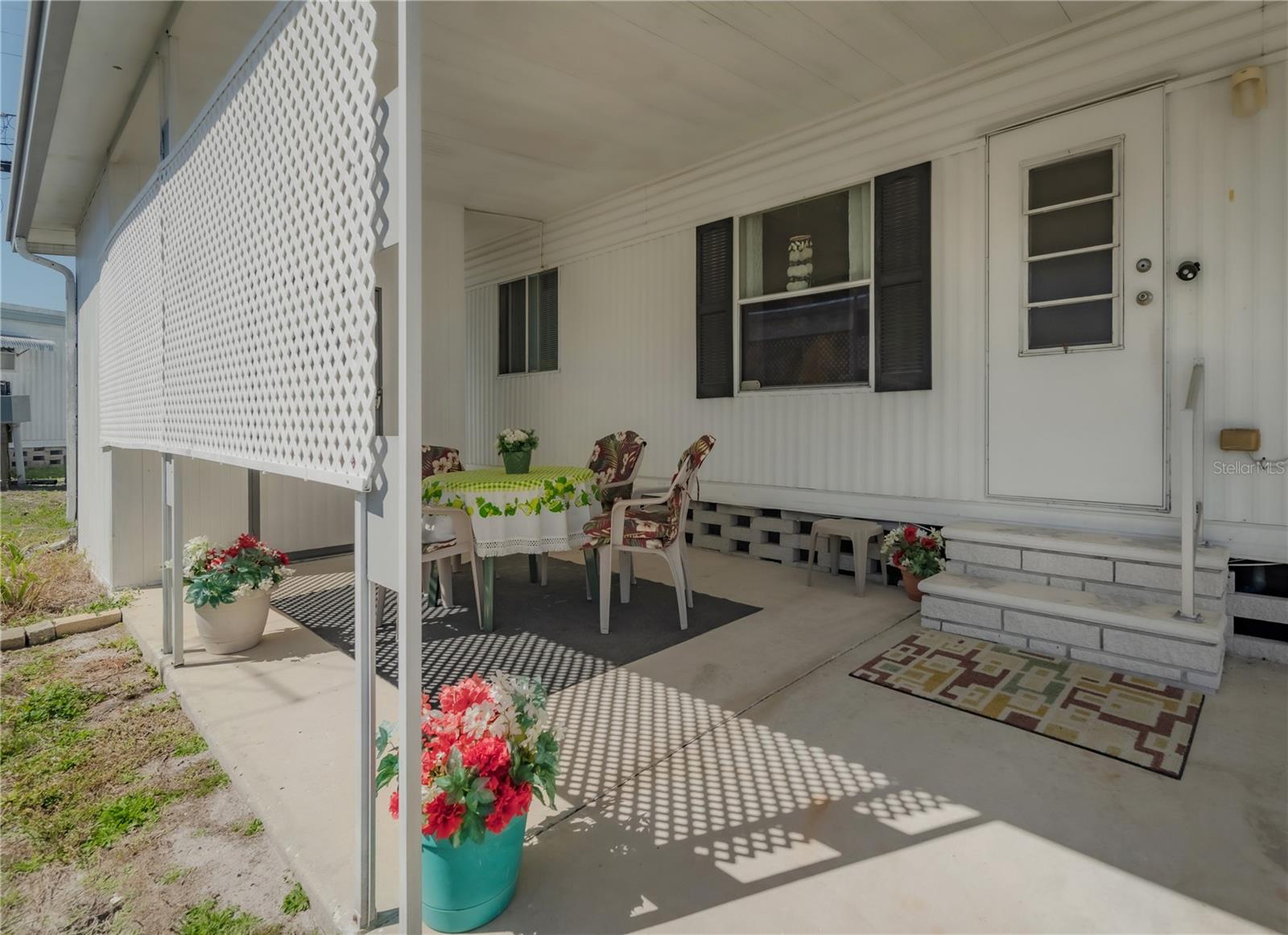 Image 7 of 21 For 4132 72nd Street N 37