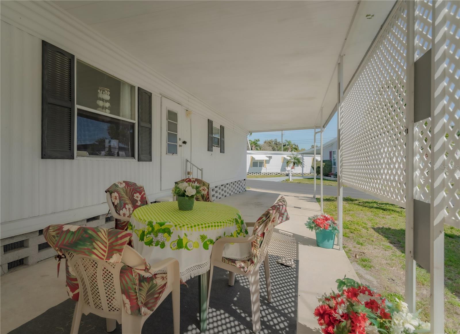 Image 8 of 21 For 4132 72nd Street N 37