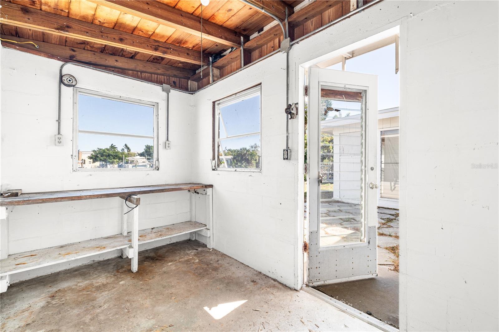 Image 15 of 32 For 17611 1st Street E