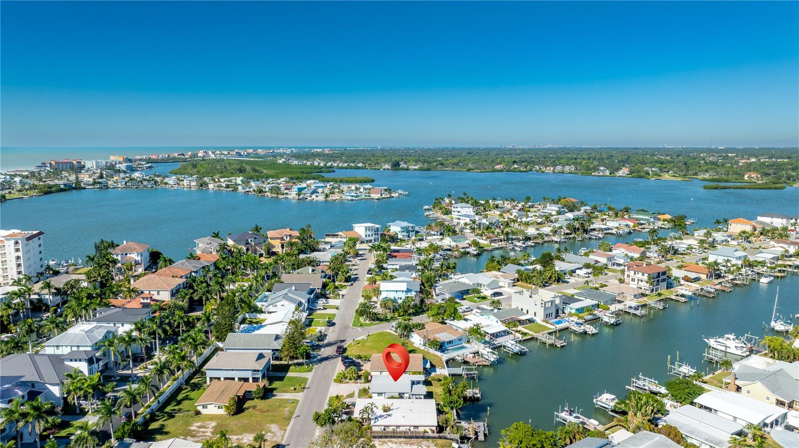 Image 28 of 32 For 17611 1st Street E