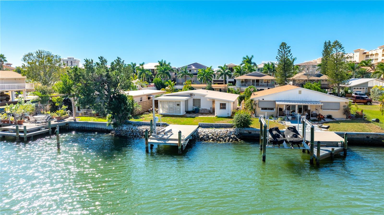 Image 3 of 32 For 17611 1st Street E