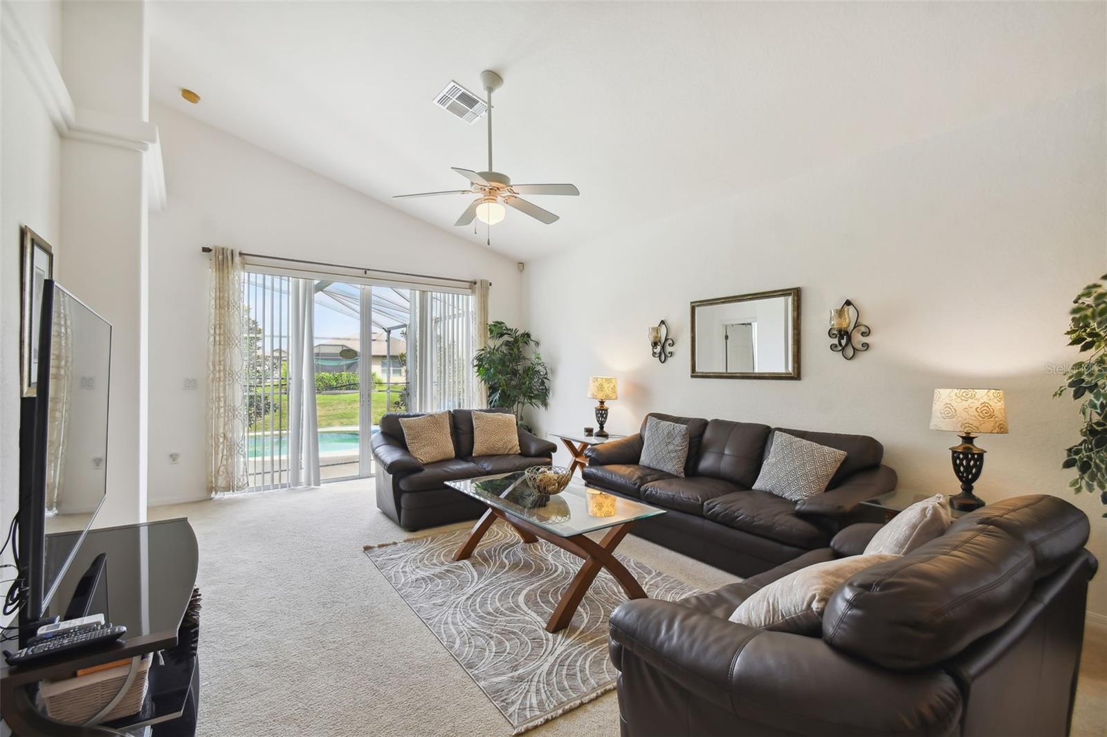 Image 21 of 81 For 908 Andalusia Loop