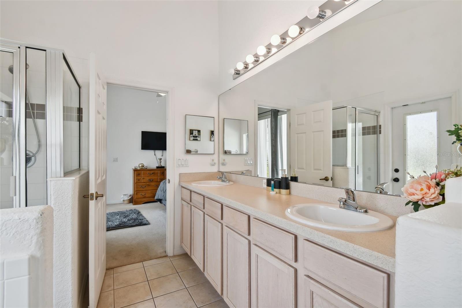 Image 45 of 81 For 908 Andalusia Loop