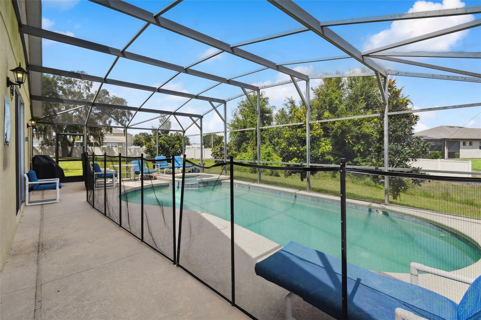 Image 61 of 81 For 908 Andalusia Loop