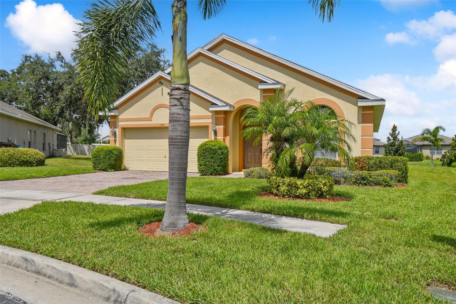 Image 67 of 81 For 908 Andalusia Loop