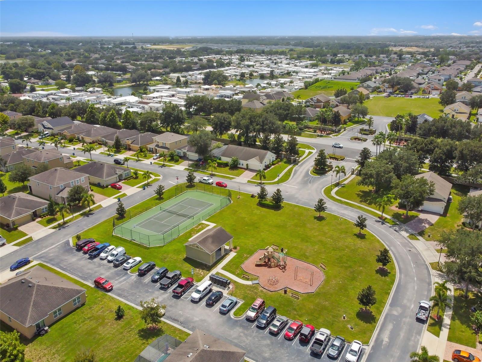 Image 72 of 81 For 908 Andalusia Loop