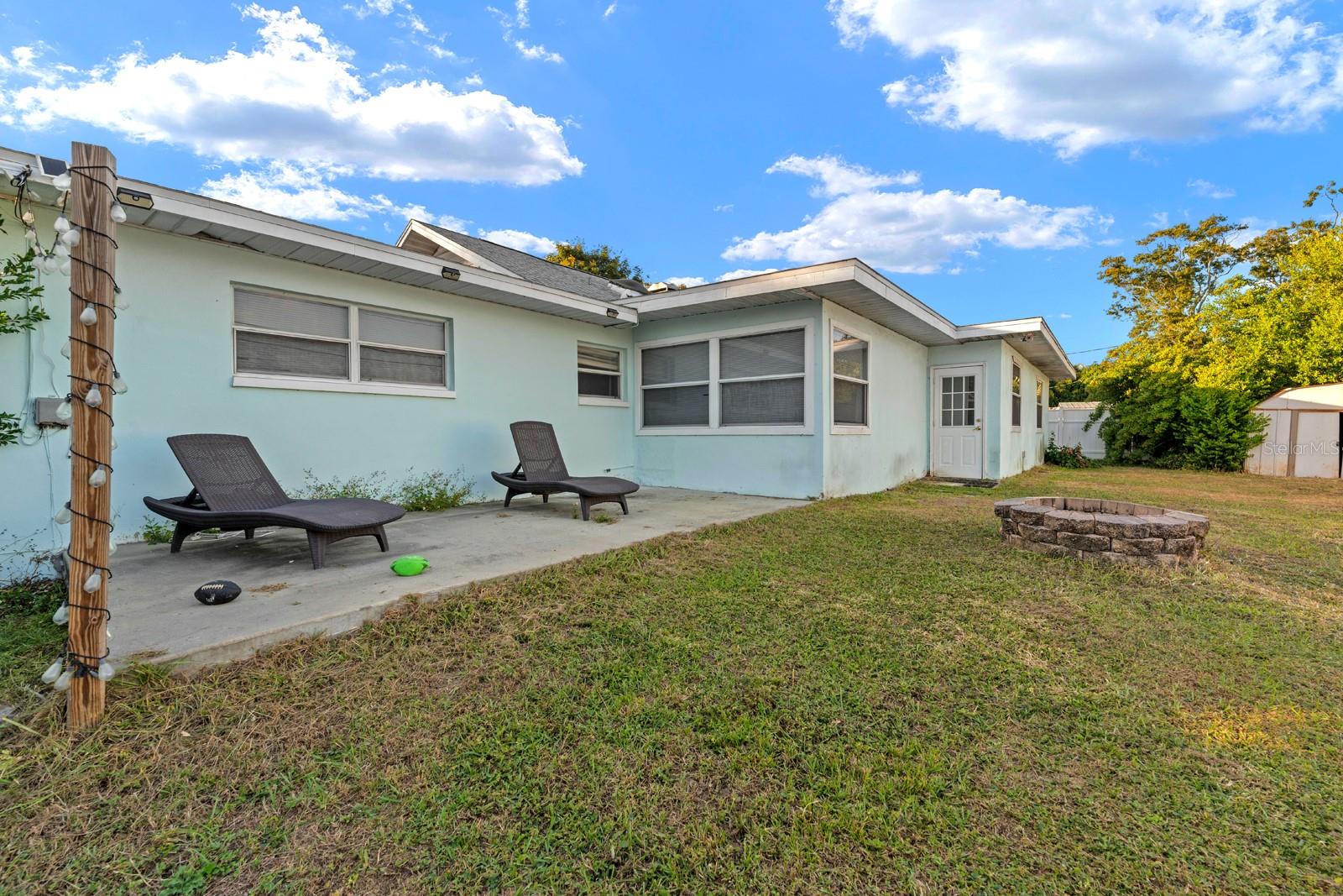 Image 20 of 27 For 1825 Welland Drive