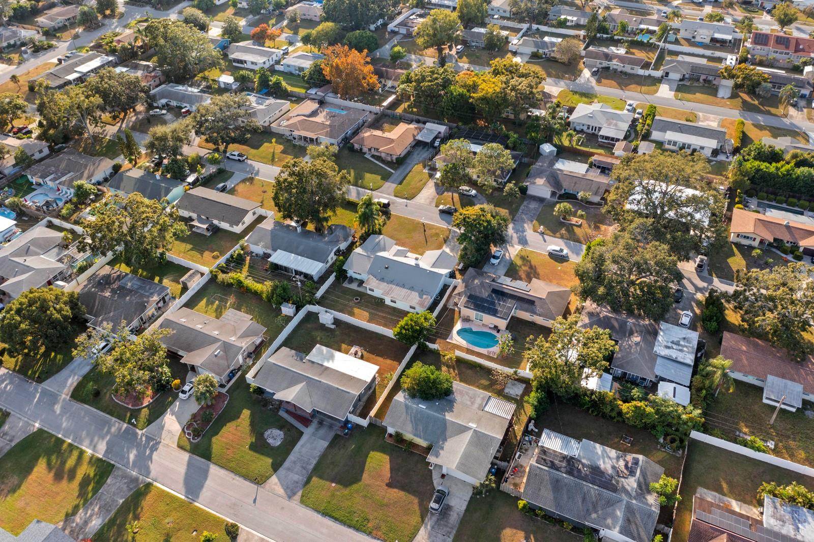 Image 22 of 27 For 1825 Welland Drive