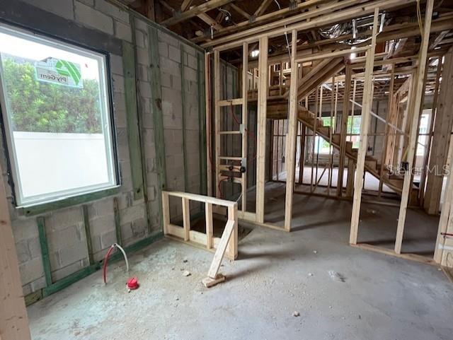 Image 15 of 22 For 2121 Vivada Street