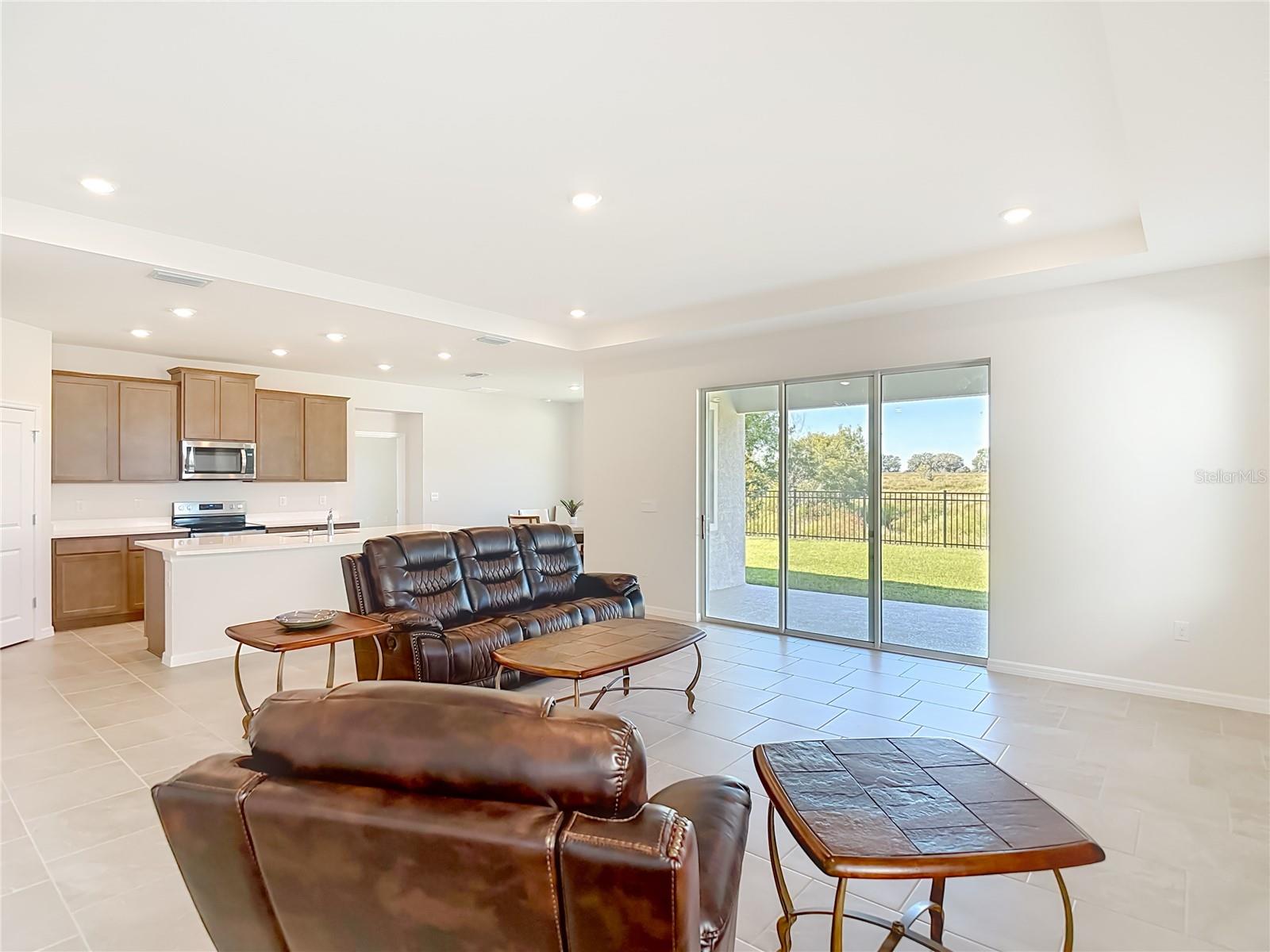 Image 12 of 92 For 10471 Bridgegate Heights Loop