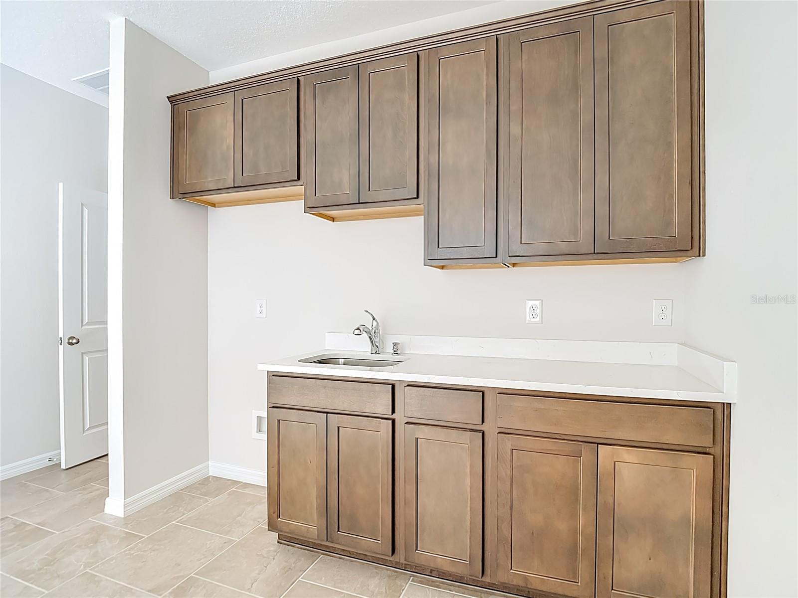 Image 62 of 92 For 10471 Bridgegate Heights Loop