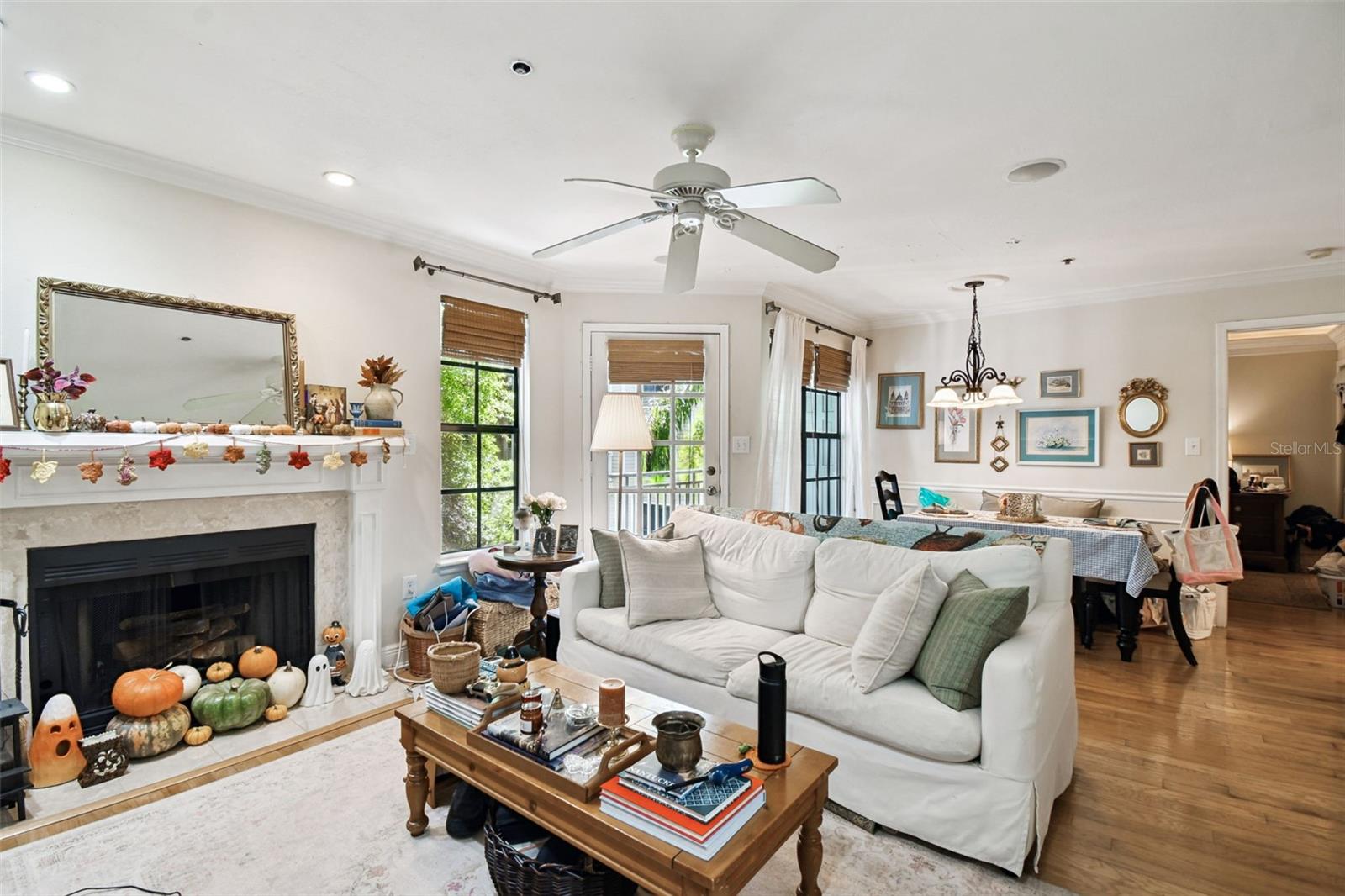 Image 13 of 42 For 1000 Horatio Street 202