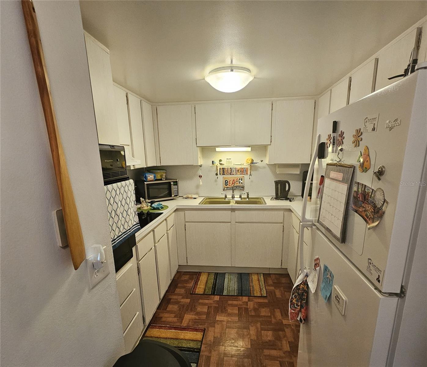 Image 11 of 35 For 2459 Columbia Drive 21