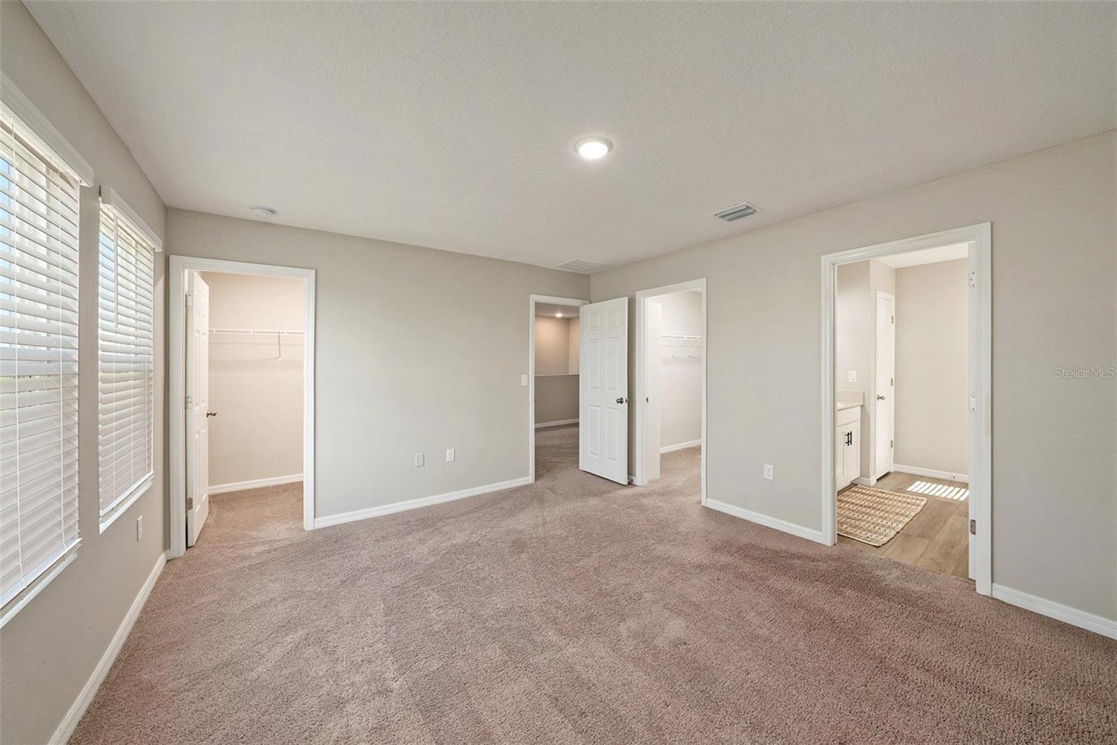 Image 18 of 26 For 5486 Summer Sunset Drive