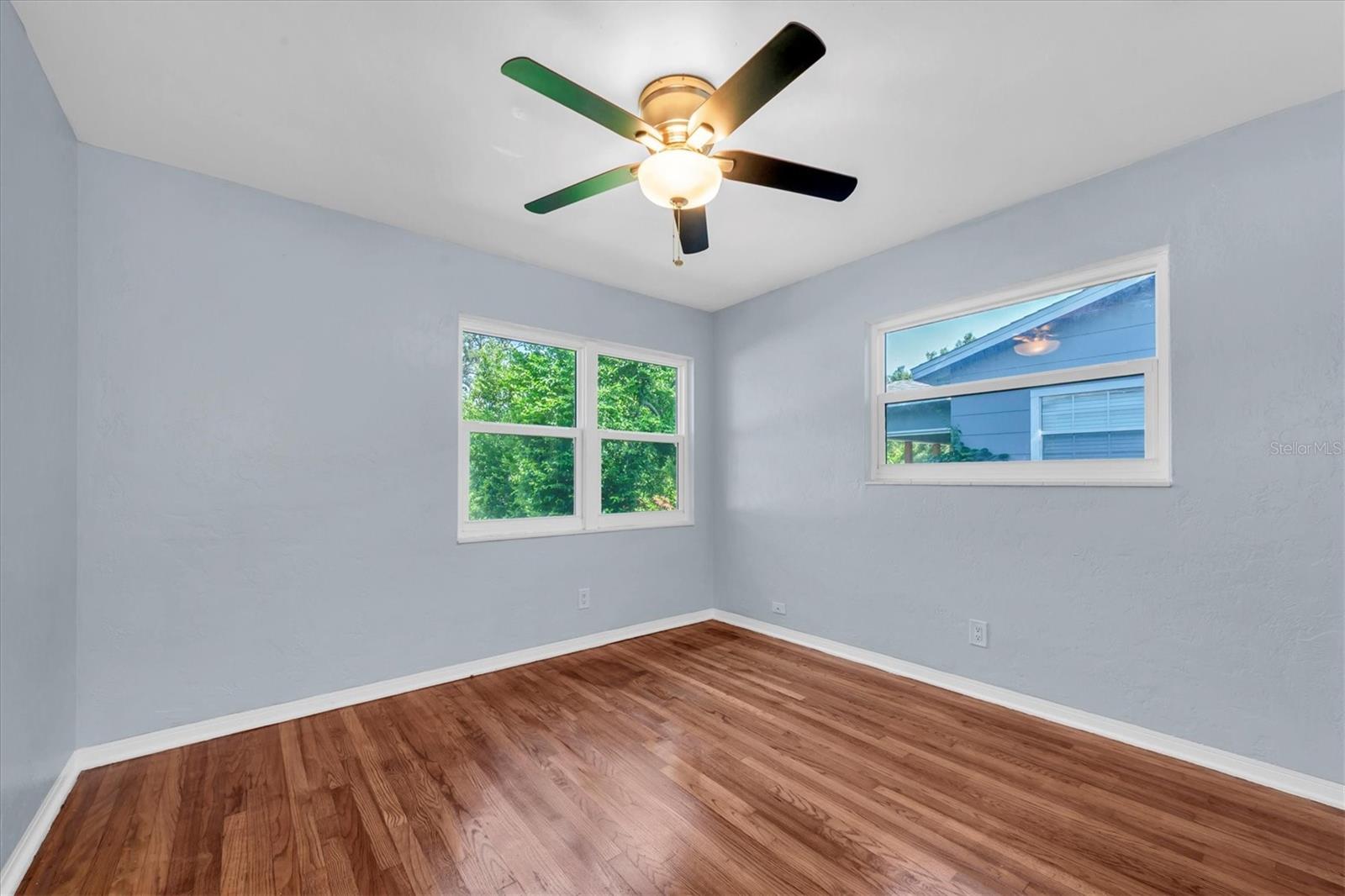 Image 15 of 26 For 1101 A 28th Street N