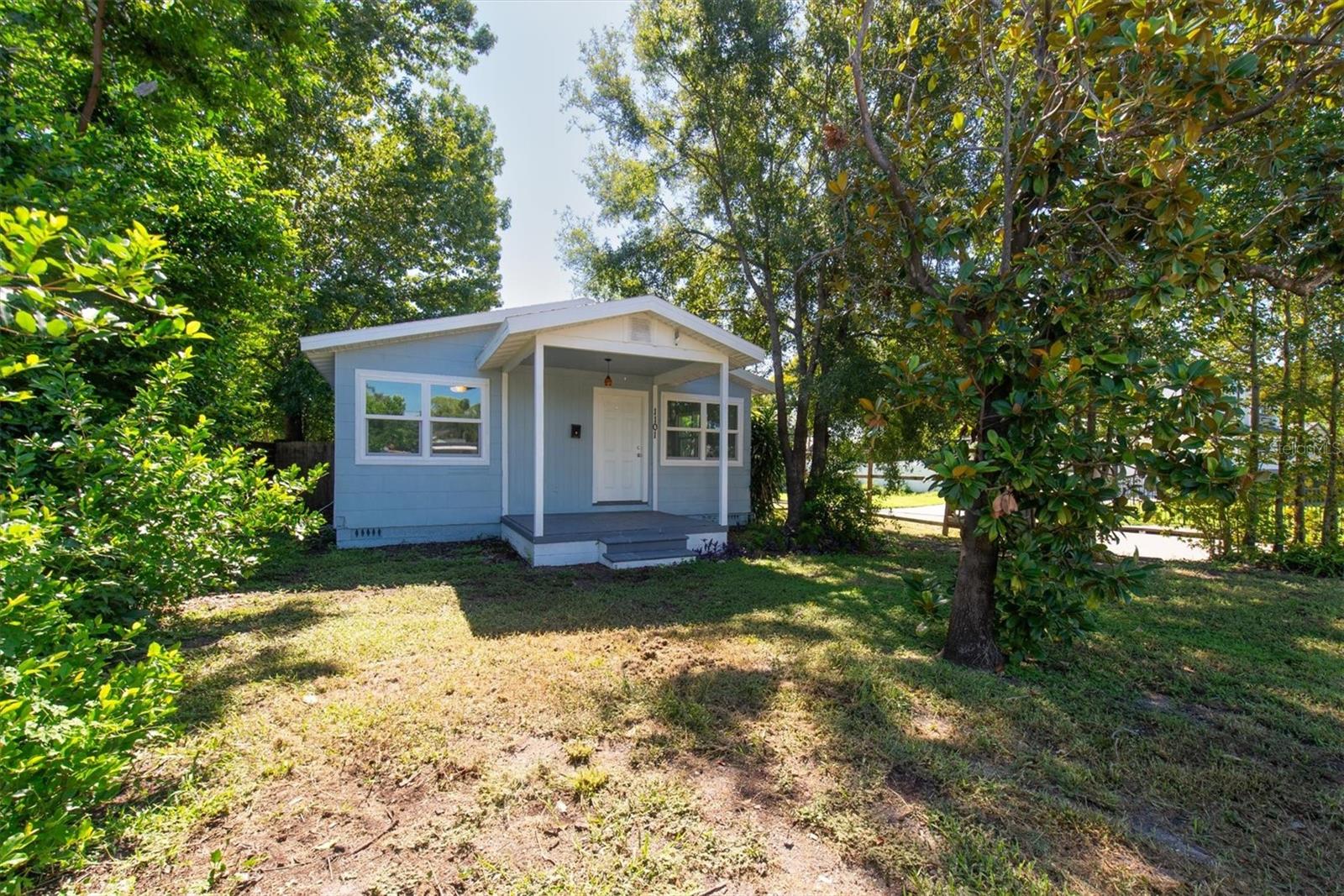 Image 21 of 26 For 1101 A 28th Street N