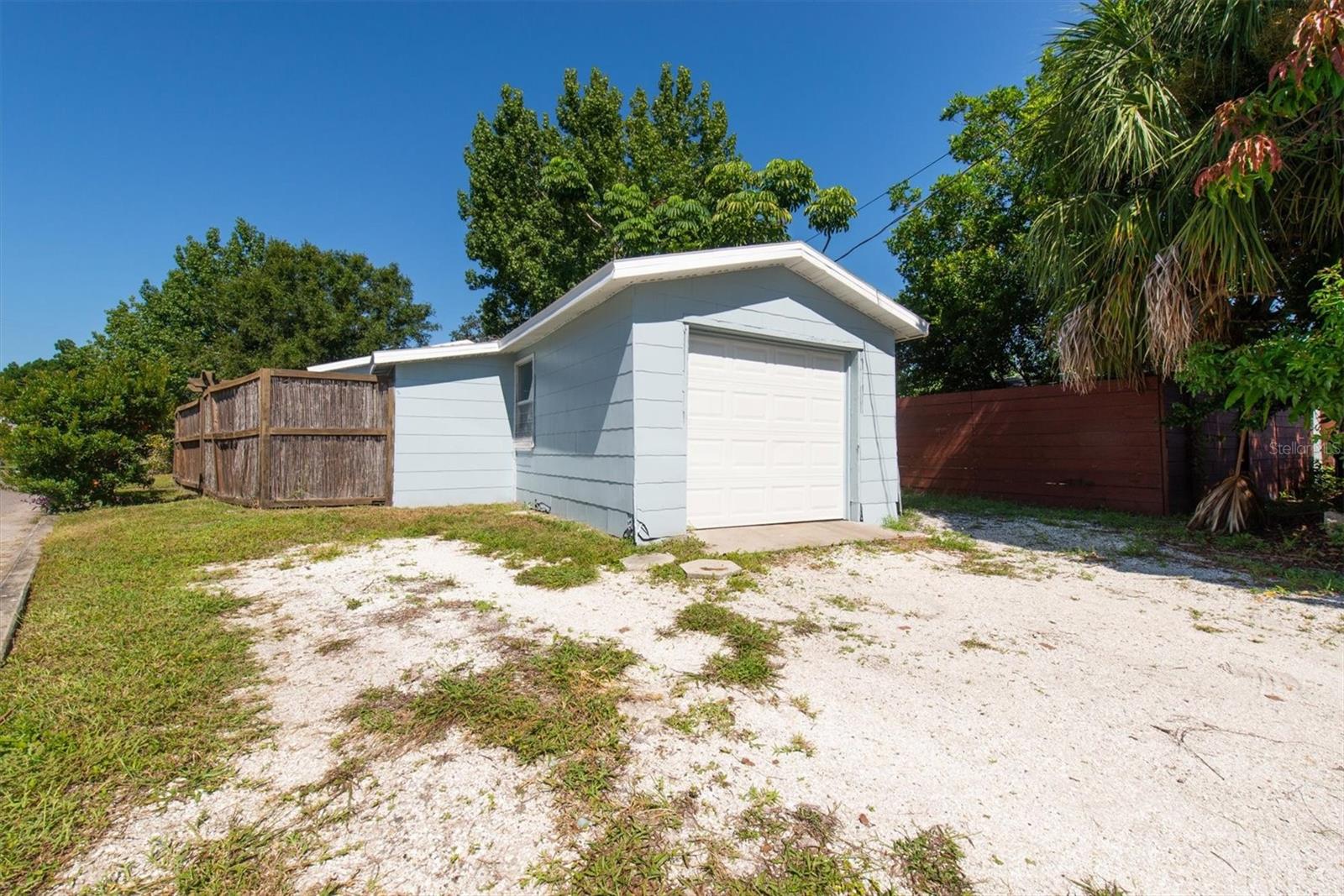 Image 26 of 26 For 1101 A 28th Street N