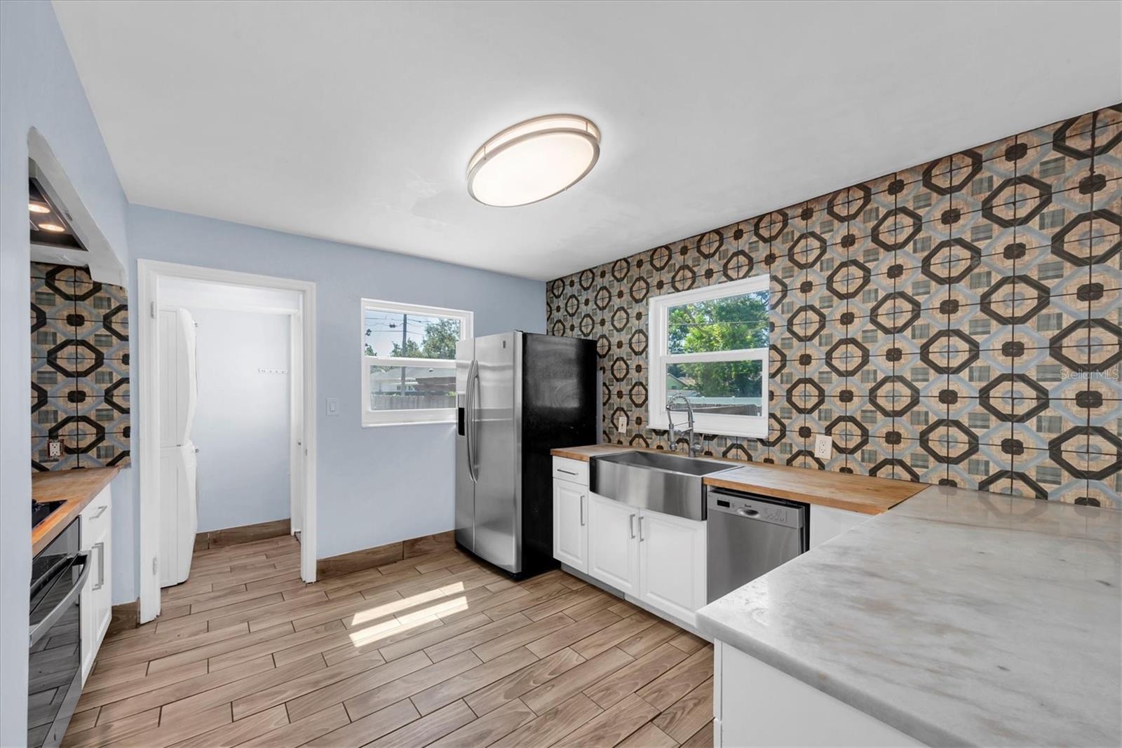 Image 3 of 26 For 1101 A 28th Street N