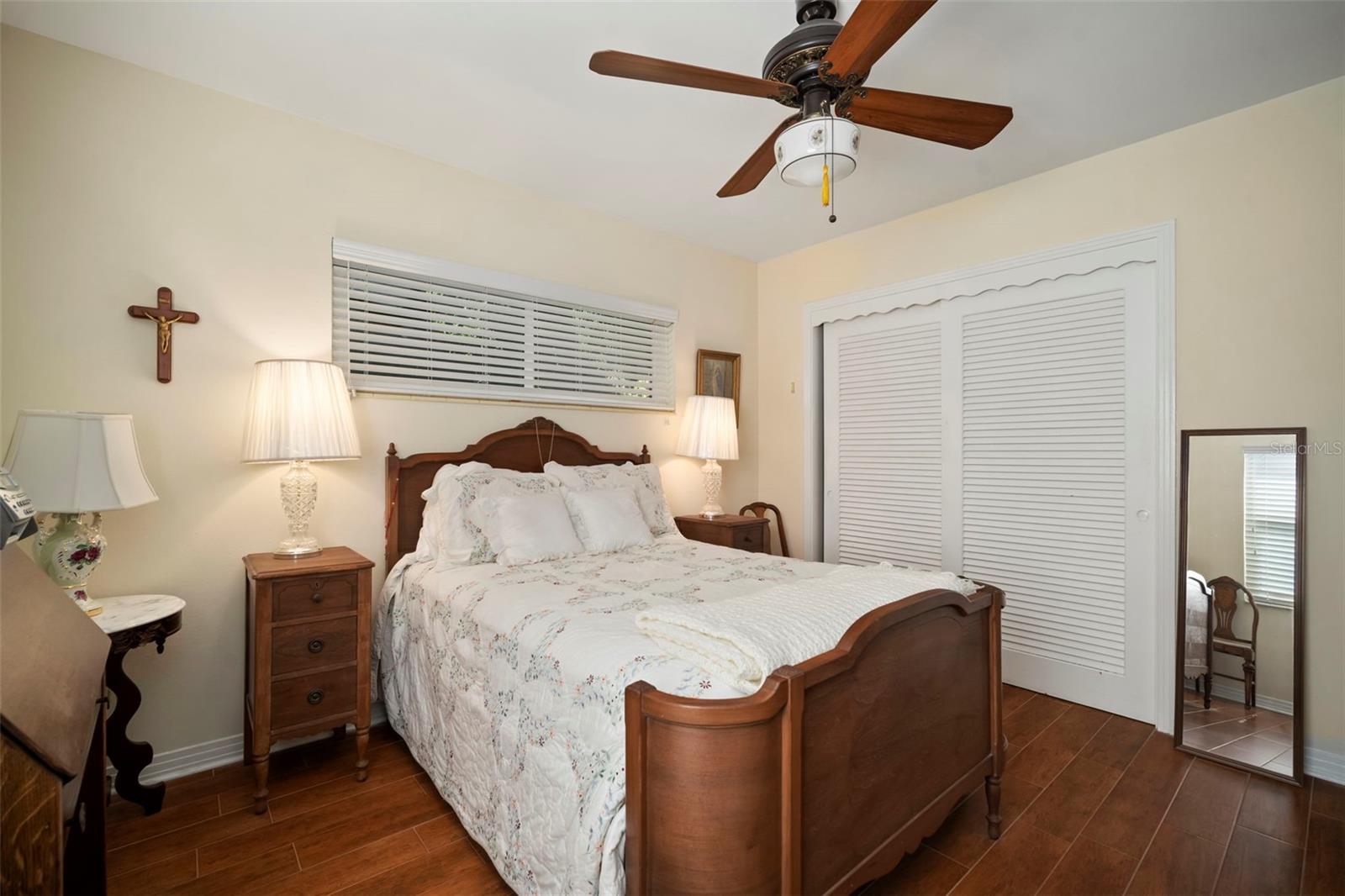 Image 17 of 38 For 501 Bryan Circle