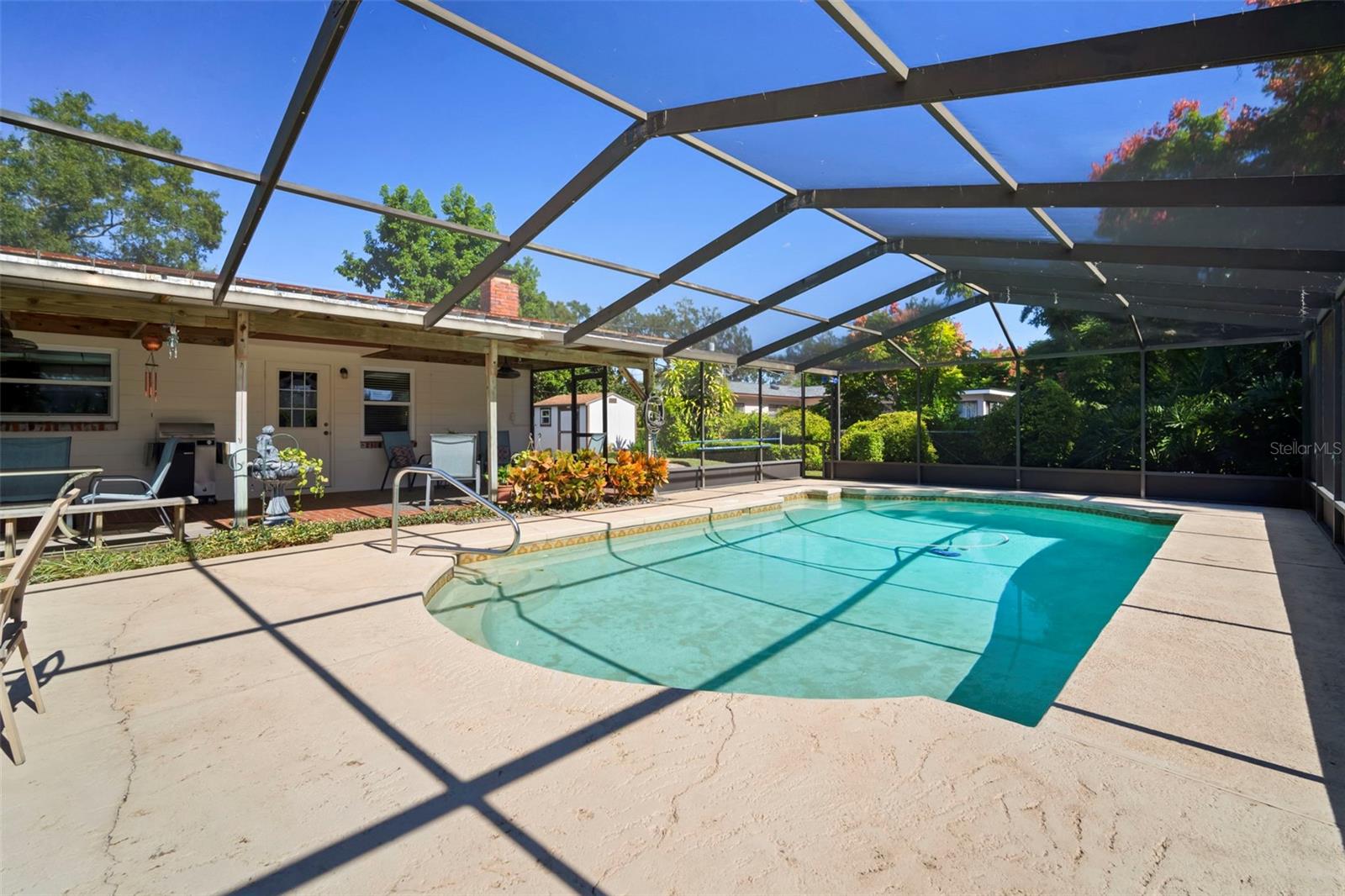 Image 27 of 38 For 501 Bryan Circle