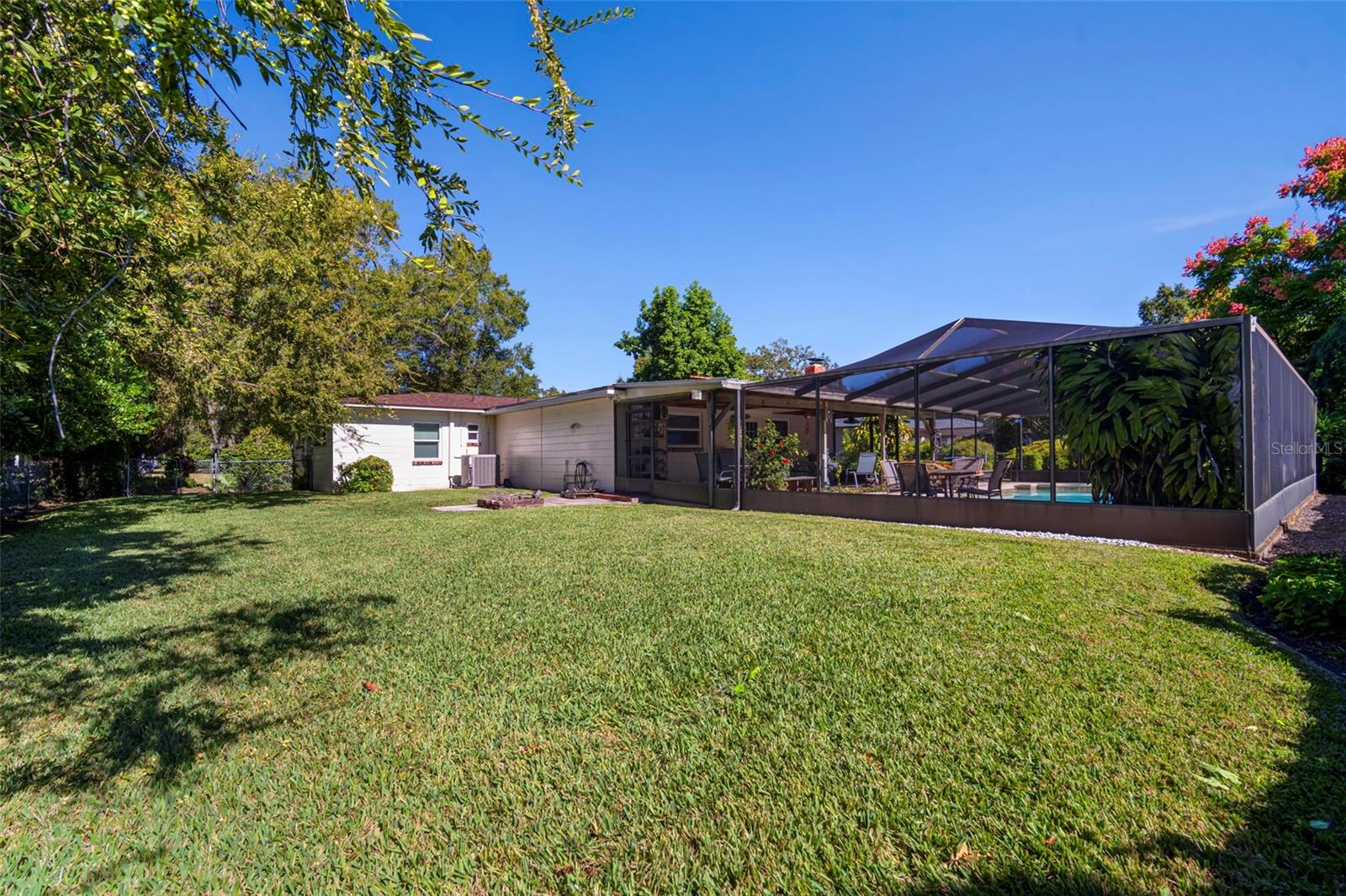 Image 36 of 38 For 501 Bryan Circle