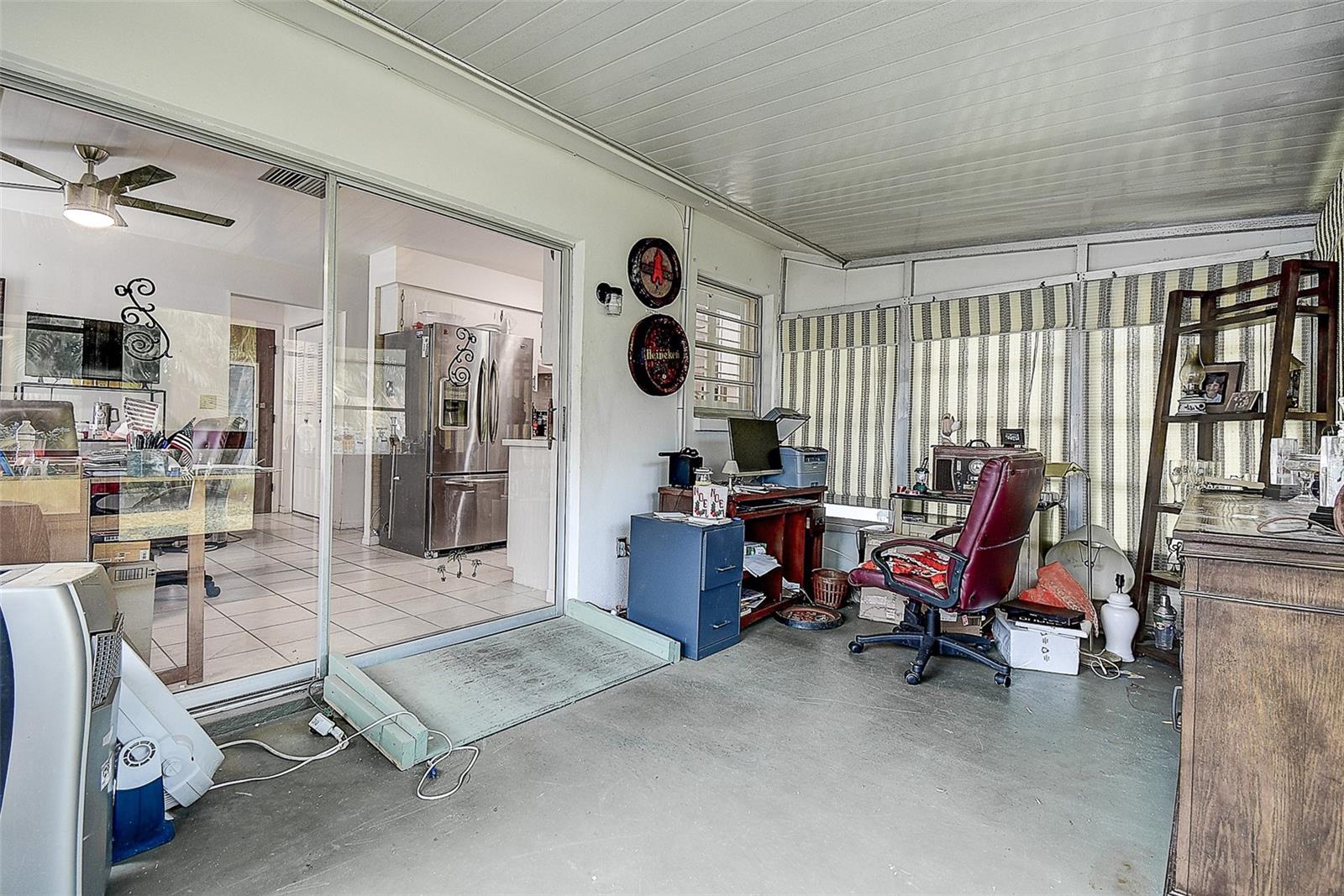 Image 24 of 38 For 2955 Briar Cliff Drive