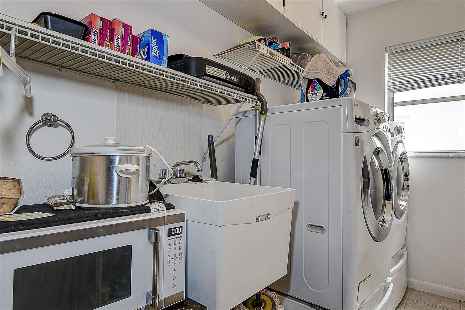 Image 25 of 38 For 2955 Briar Cliff Drive