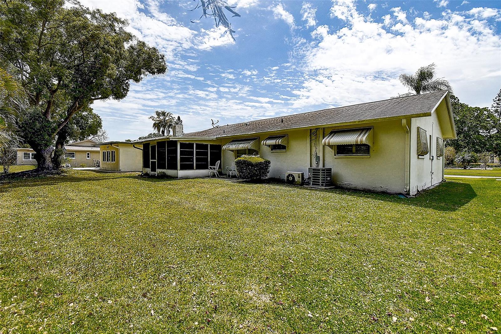 Image 29 of 38 For 2955 Briar Cliff Drive