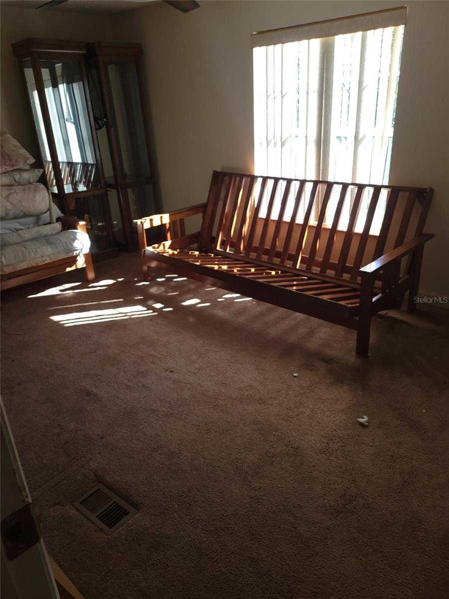 Image 6 of 17 For 16842 Diagonal Road