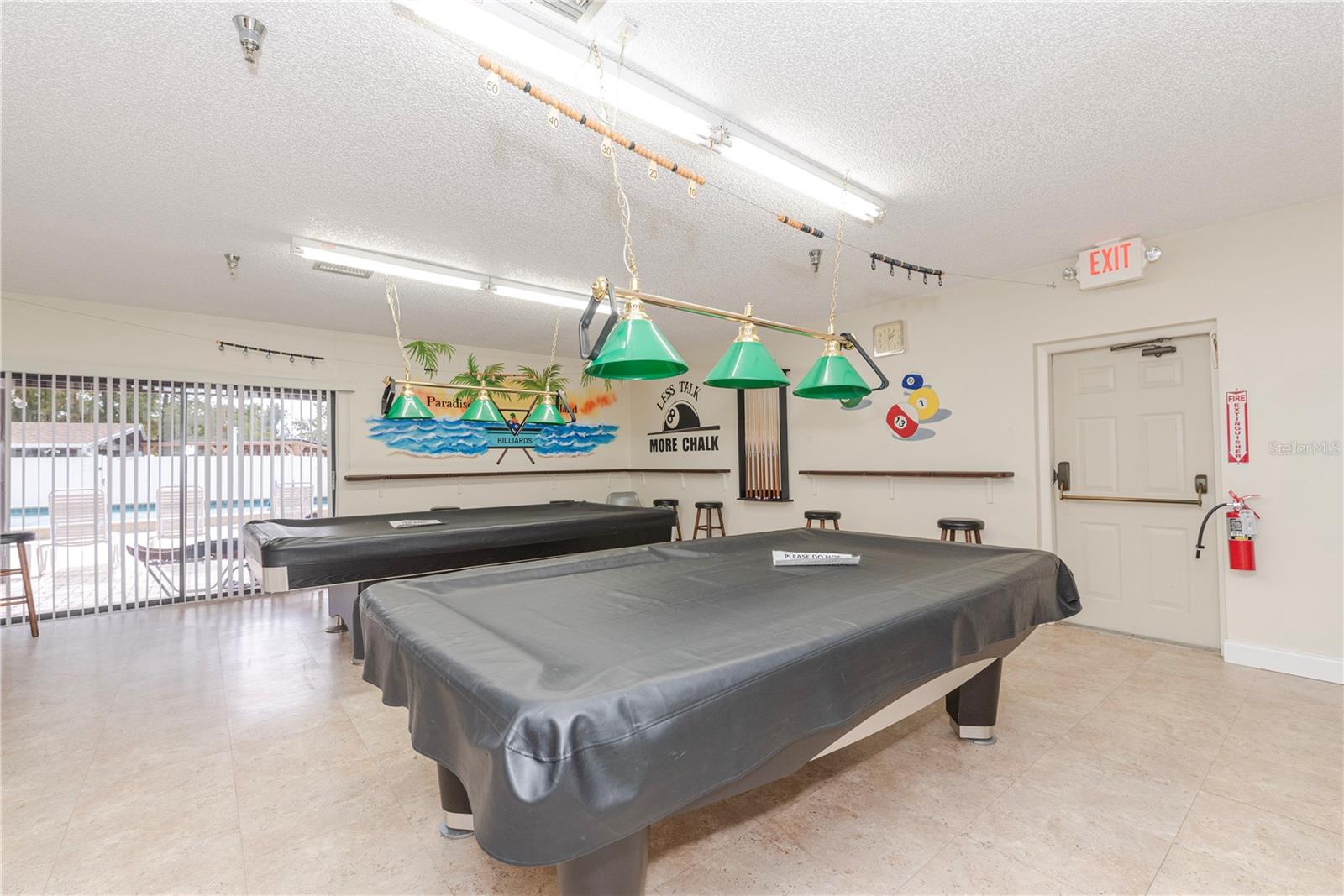 Listing photo id 24 for 1001 Starkey Road 767