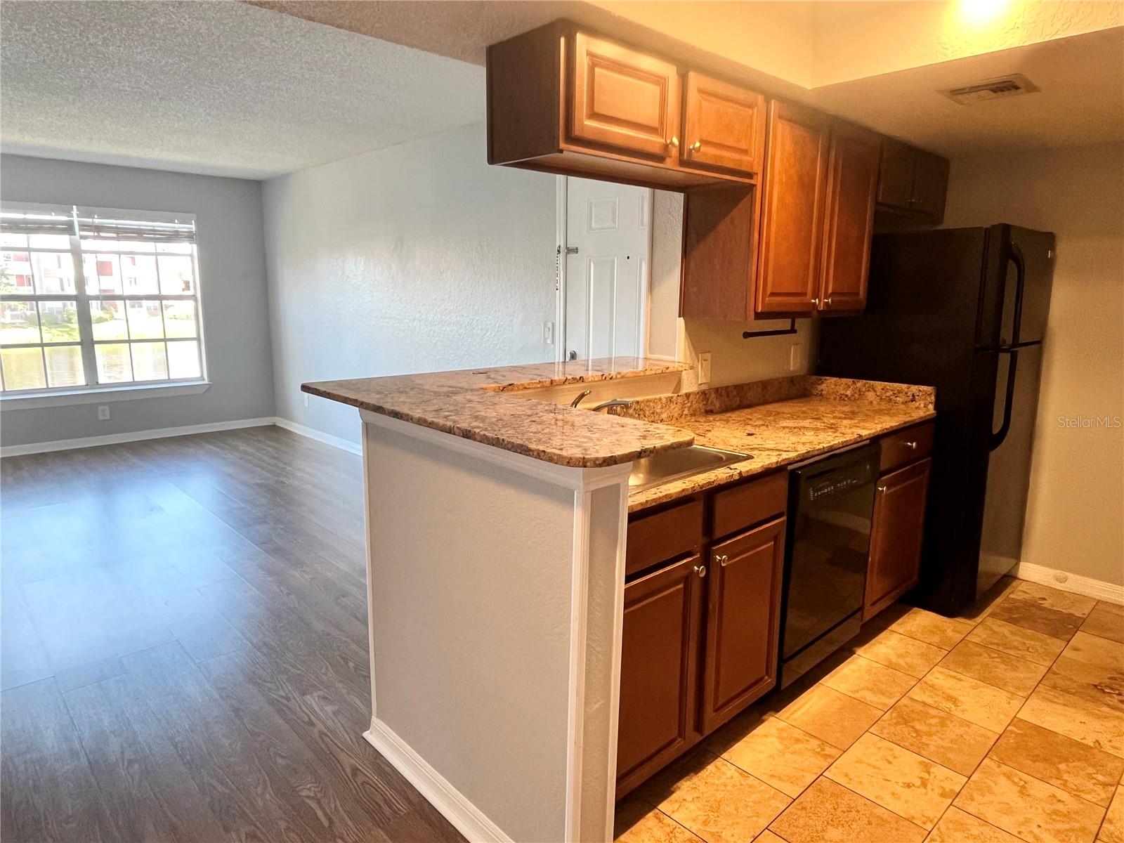 Image 4 of 15 For 10200 Gandy Boulevard N 1123